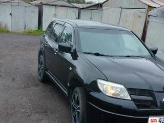 2005 Mitsubishi Outlander I, чёрный, 490000 рублей, вид 3