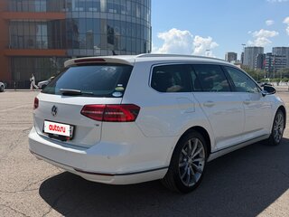 2017 Volkswagen Passat B8, белый, 1680000 рублей, вид 2