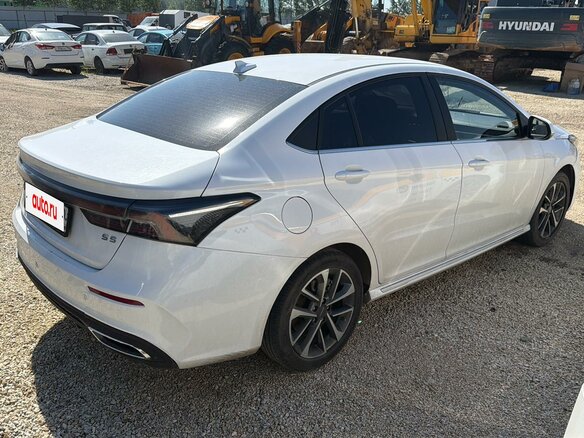 2023 Omoda S5, белый, 1064475 рублей - вид 3