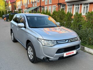 2013 Mitsubishi Outlander III, серебристый, 1700000 рублей, вид 1