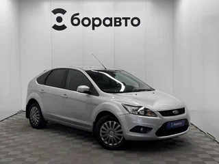 2010 Ford Focus II Рестайлинг, серебристый, 700000 рублей, вид 3