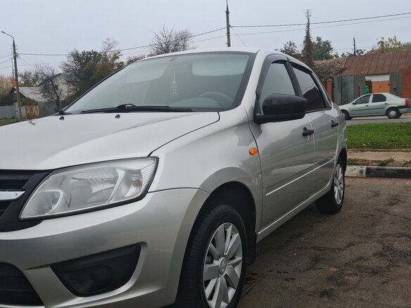 2016 Lada (ВАЗ) Granta I, серебристый, 345000 рублей