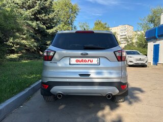 2017 Ford Kuga II Рестайлинг, серебристый, 1745000 рублей, вид 4