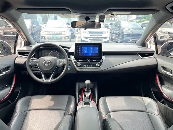 2023 Toyota Corolla Sporty XII (E210), белый, 1699000 рублей - вид 22