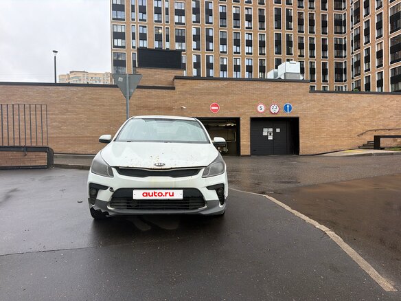 2019 Kia Rio IV, белый, 639000 рублей