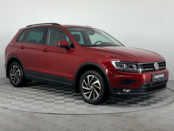 2019 Volkswagen Tiguan II, красный, 1850000 рублей - вид 2