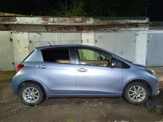 2012 Toyota Vitz III (XP130), голубой, 600000 рублей, вид 4