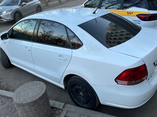 2014 Volkswagen Polo V, белый, 600000 рублей, вид 5