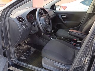 2011 Volkswagen Polo V, чёрный, 580000 рублей, вид 4
