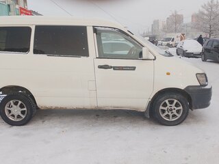2002 Toyota Town Ace III, белый, 500000 рублей, вид 2