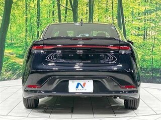 2025 Toyota Prius V (XW60), чёрный, 3490000 рублей, вид 4