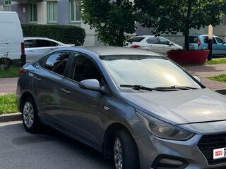 2017 Hyundai Solaris II, серый, 600000 рублей, вид 3