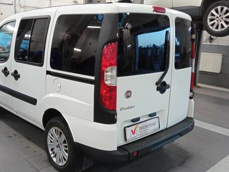 2015 Fiat Doblo I Рестайлинг, белый, 730000 рублей, вид 4