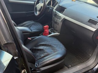 2012 Opel Astra H Рестайлинг, чёрный, 600000 рублей, вид 5