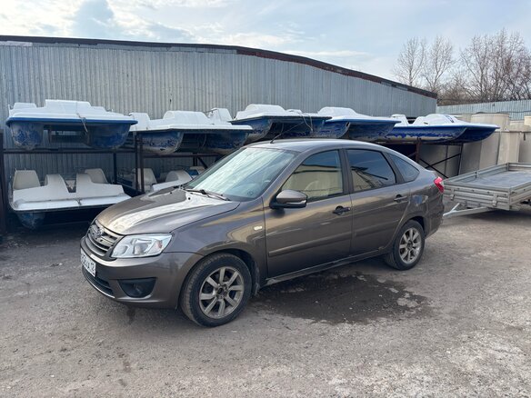 2016 Lada (ВАЗ) Granta I, коричневый, 350000 рублей
