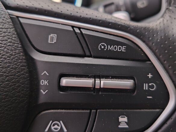 2023 Hyundai Santa Fe IV Рестайлинг, серый, 5380000 рублей - вид 21