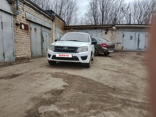 2015 Lada (ВАЗ) Granta I, белый, 325000 рублей, вид 1