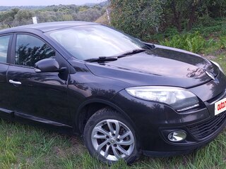 2012 Renault Megane III Рестайлинг, чёрный, 650000 рублей, вид 3