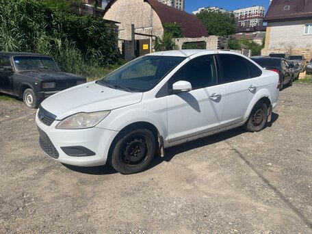 2011 Ford Focus II Рестайлинг, белый, 360000 рублей, вид 1