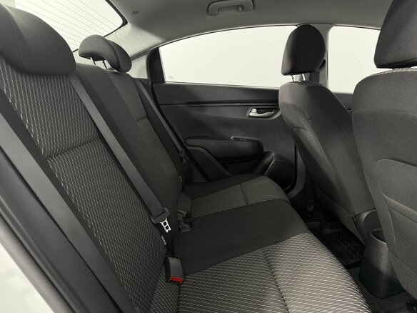 2019 Kia Rio IV, белый - вид 14