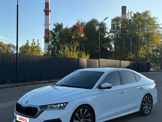 2020 Skoda Octavia IV (A8), белый, 2100000 рублей, вид 2