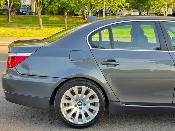 2008 BMW 5 серии 525i V (E60/E61) Рестайлинг, серый - вид 31