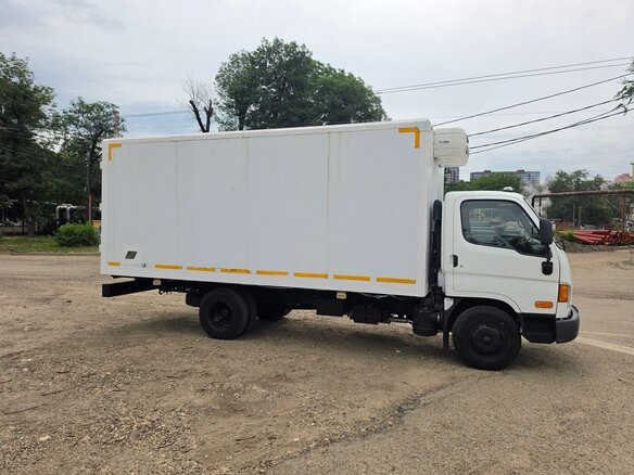 2011 Hyundai e-Mighty, белый, 1600000 рублей - вид 8