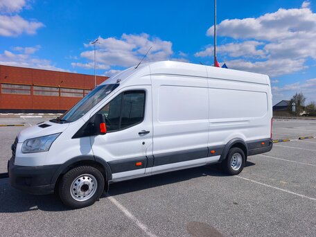 2015 Ford Transit, белый, 1850000 рублей, вид 2