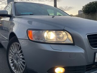 2008 Volvo S40 II Рестайлинг, серебристый, 740000 рублей, вид 1