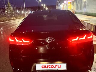 2017 Hyundai Sonata LPi VII (LF) Рестайлинг, чёрный, 1800000 рублей, вид 4
