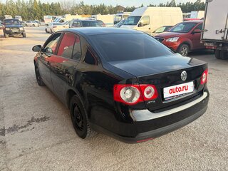 2006 Volkswagen Jetta V, чёрный, 400000 рублей, вид 3