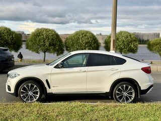 2018 BMW X6 30d II (F16), белый, 4390000 рублей, вид 4