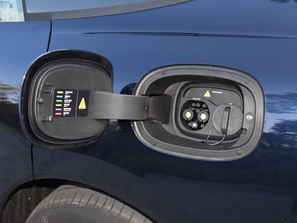 2026 Changan Qiyuan A06 28.39 kWh, синий, 3009000 рублей - вид 15