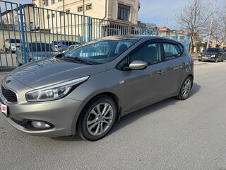 2014 Kia Ceed II, серый, 700000 рублей, вид 3