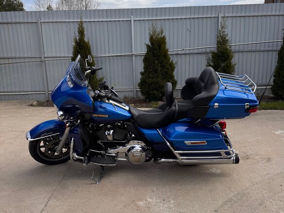 2017 Harley-Davidson Electra Glide, синий, 1800000 рублей - вид 7