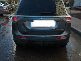 2012 Mitsubishi Outlander III, серый, 970000 рублей, вид 4