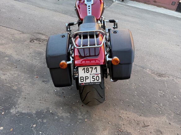 2018 Harley-Davidson Fat Boy, красный, 1950000 рублей - вид 4