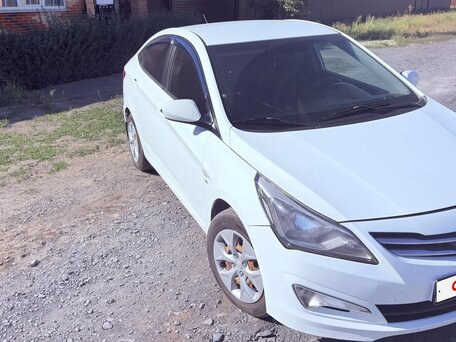 2016 Hyundai Solaris I Рестайлинг, белый, 860000 рублей, вид 2