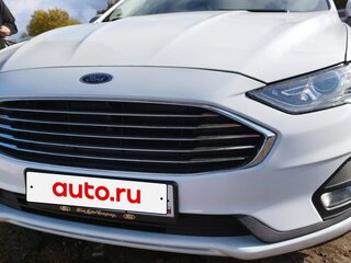 2020 Ford Fusion (North America) II Рестайлинг, белый, 1530000 рублей, вид 5