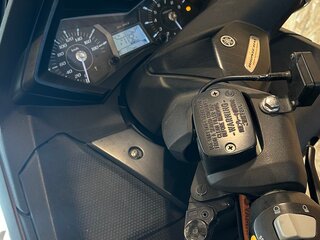 2015 Yamaha TMAX, коричневый, 620000 рублей, вид 4