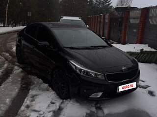 2017 Kia Cerato III Рестайлинг (Classic), чёрный, 1300000 рублей, вид 3