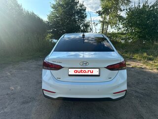 2018 Hyundai Solaris II, белый, 1290000 рублей, вид 3