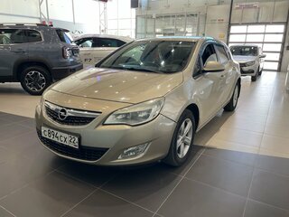 2010 Opel Astra J, золотистый, 564000 рублей, вид 1