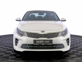 2018 Kia Optima IV Рестайлинг, белый, 1880000 рублей, вид 2