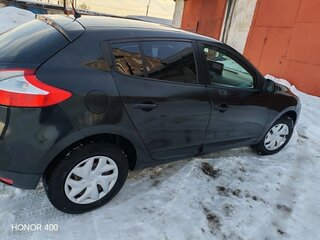 2012 Renault Megane III Рестайлинг, чёрный, 580000 рублей, вид 3