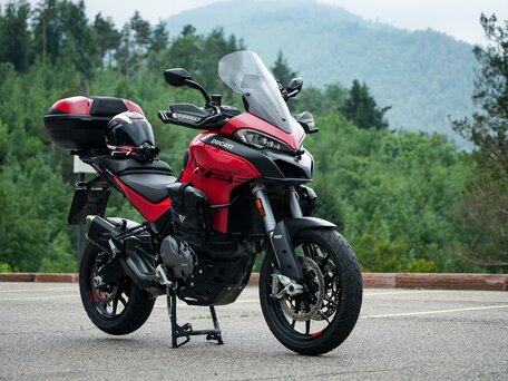 2023 Ducati Multistrada V2, красный, 2000000 рублей, вид 3