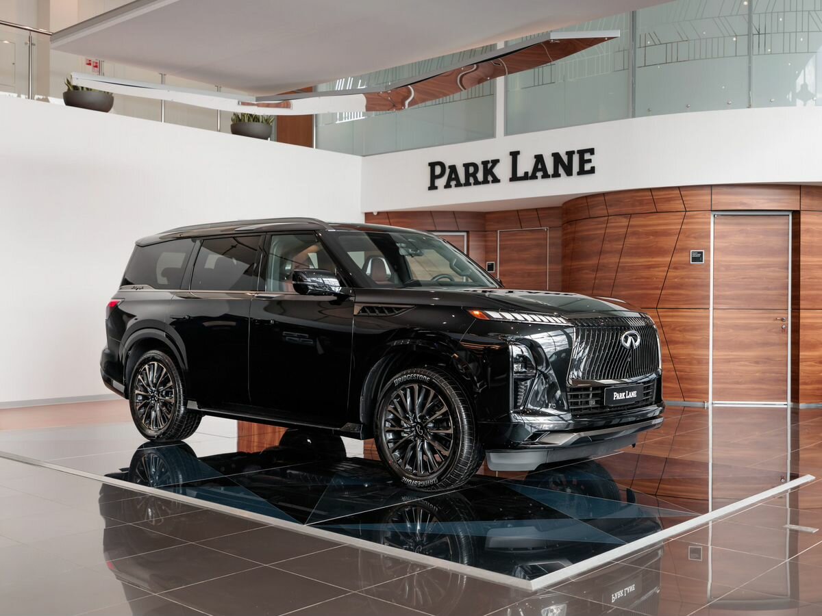 Открыть фотографии: Infiniti QX80 II