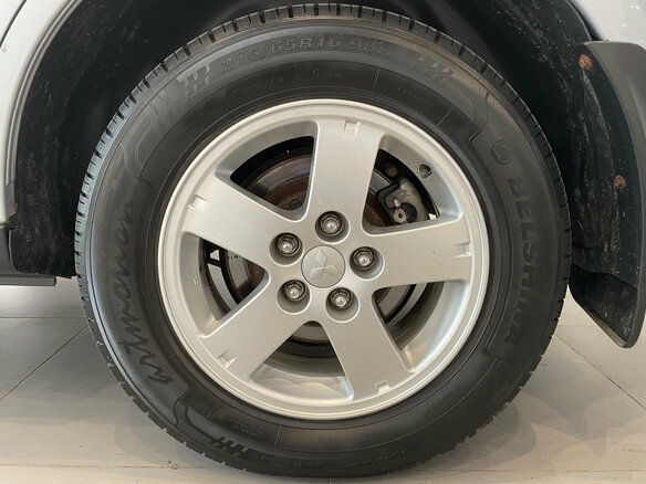 2008 Mitsubishi Outlander II, серебристый - вид 8