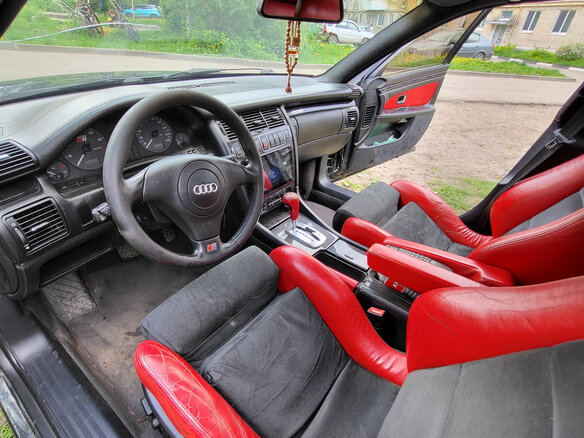 1998 Audi S8 I (D2), чёрный, 1300000 рублей - вид 8