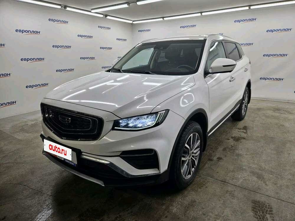 Открыть фотографии: Geely Atlas Pro